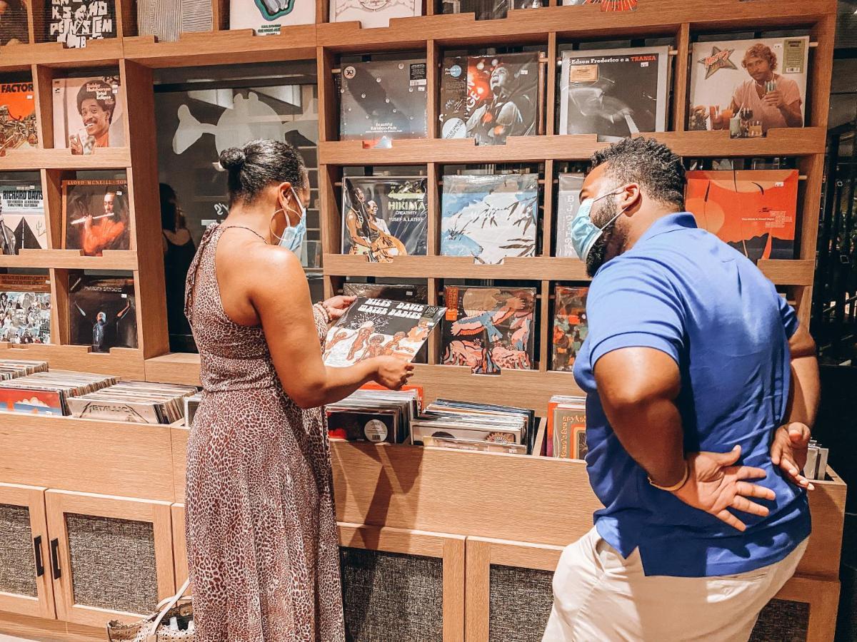 Vignette Collection Yours Truly Dc By Ihg Washington Ngoại thất bức ảnh Record store day 2019