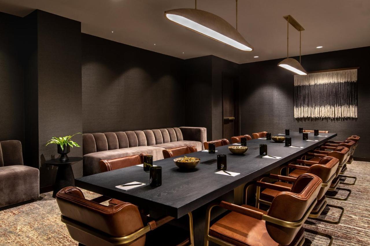 Vignette Collection Yours Truly Dc By Ihg Washington Ngoại thất bức ảnh The private dining room at the restaurant