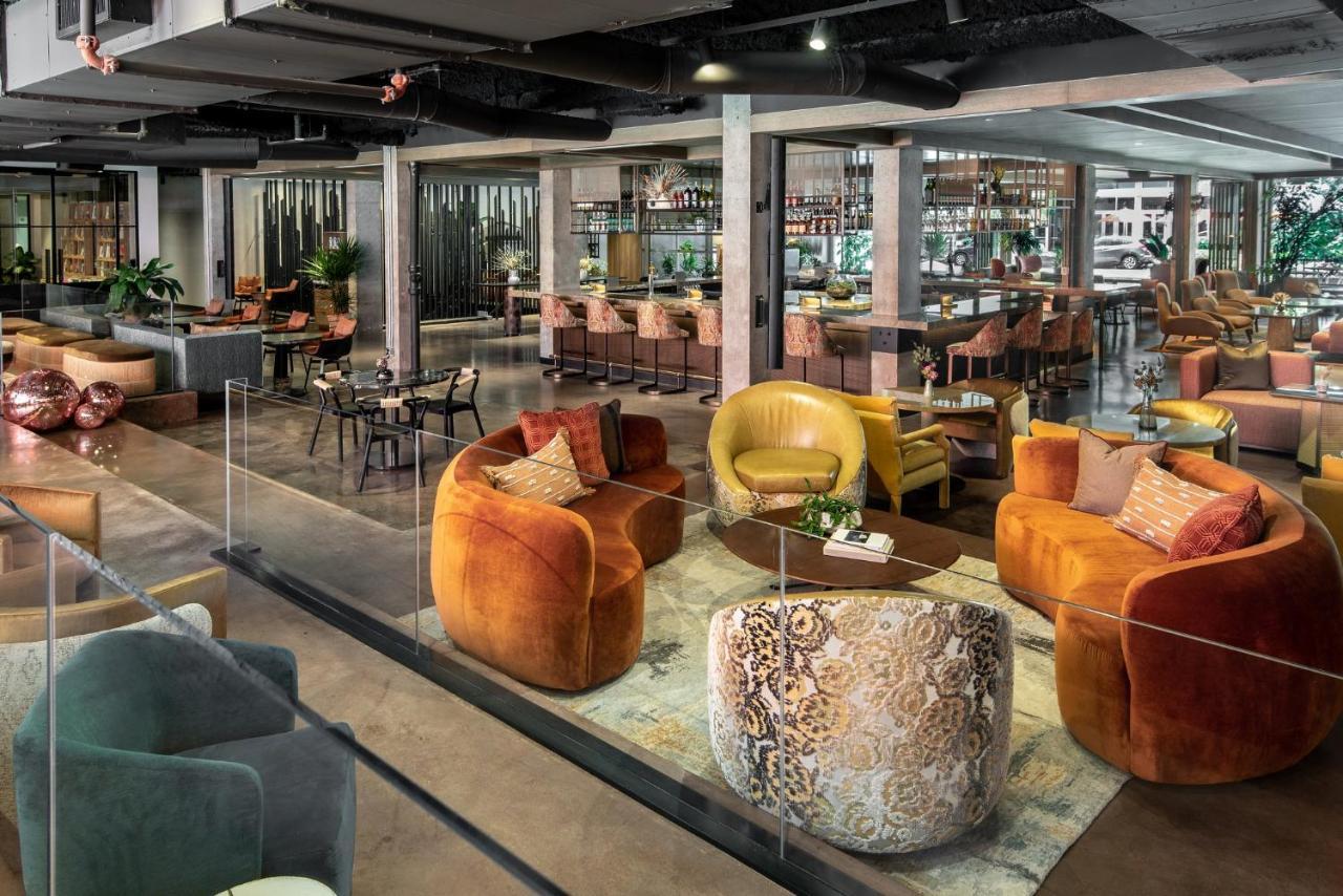 Vignette Collection Yours Truly Dc By Ihg Washington Ngoại thất bức ảnh The lounge at the airport