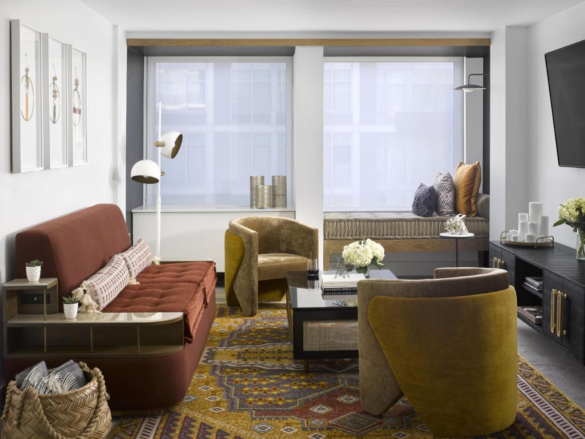 Vignette Collection Yours Truly Dc By Ihg Washington Ngoại thất bức ảnh A living room at The Standard East Village