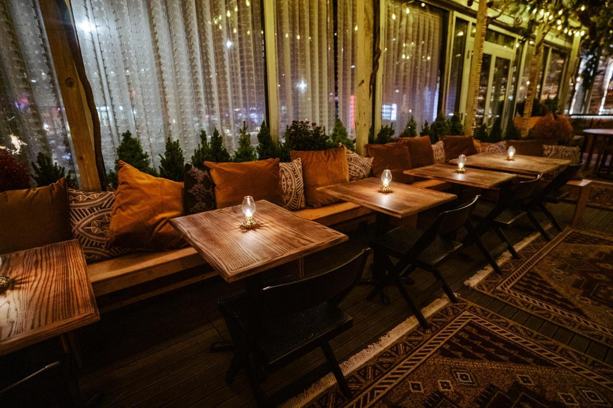 Vignette Collection Yours Truly Dc By Ihg Washington Ngoại thất bức ảnh The interior of the restaurant