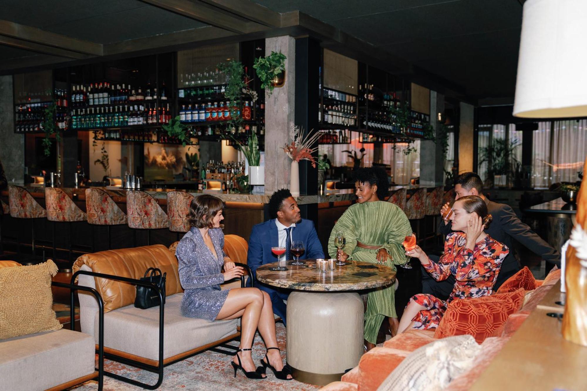 Vignette Collection Yours Truly Dc By Ihg Washington Ngoại thất bức ảnh The bar at the Standard East Village